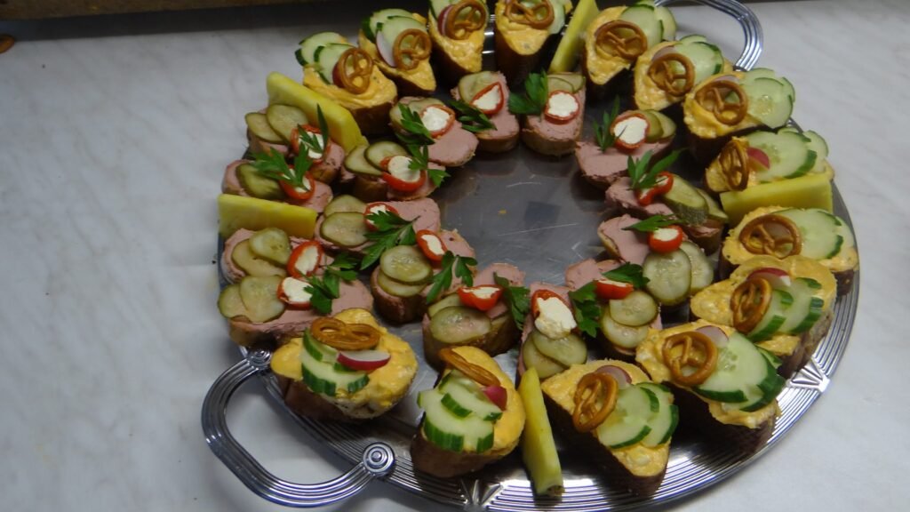 Belegte Brothäppchen vom Catering des Restaurant St. Erhard